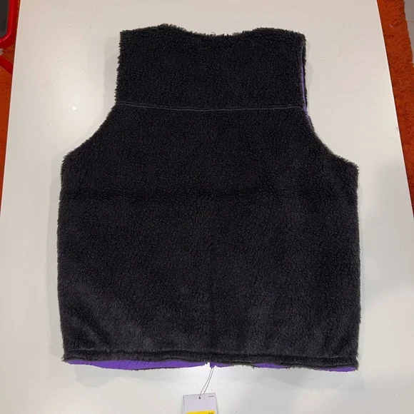 Nike Club Reversible Winterized Vest - Picture 6 of 11